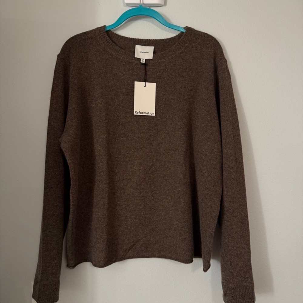 Reformation cashmere boyfriend sweater